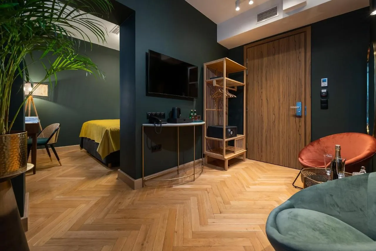 Sava Boutique Hotel Varsó 0*,  Lengyelország
